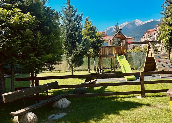 View Royal Towers Apartment