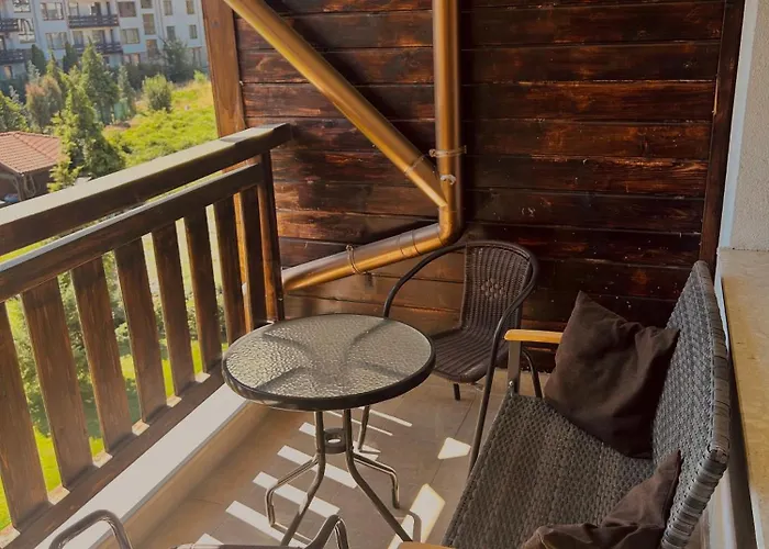 View Royal Towers Apartment *